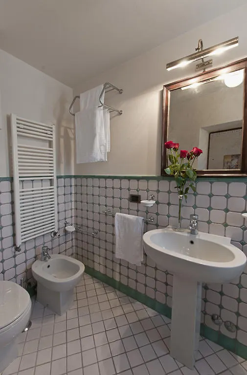 *** Maison d'hôtes Villamorosa Calci Italie
